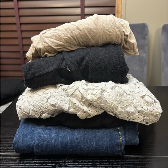 GAP Tops - Lot of Medium Women’s Clothes